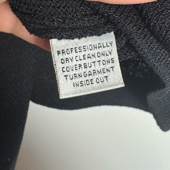 St. John Knit Top Short Sleeve embellished Small - Picture 3 of 7